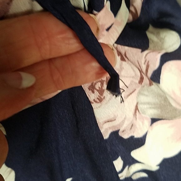 IMPORTED Floral Play Suit Romper - Picture 7 of 8